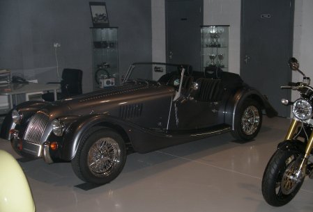 Morgan Plus 4