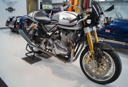 Norton Commando