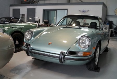 Porsche 911 2.0 LHD