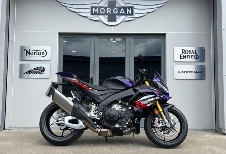 Aprilia V4 Tuono Factory Demo